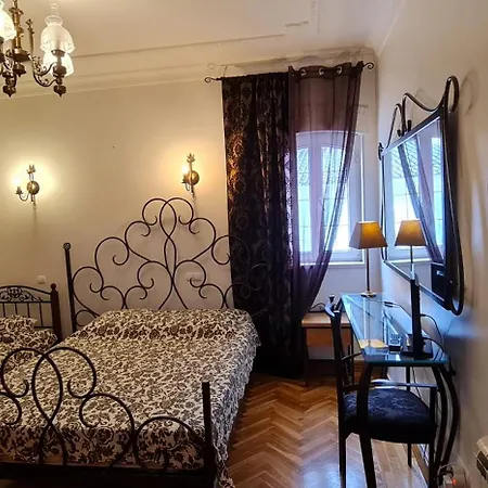 Villas De Nazare