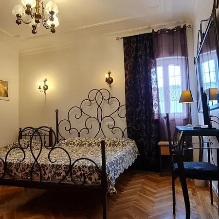 Villa De Nazare