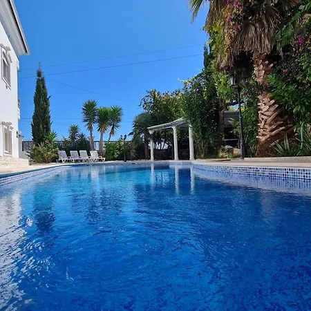 Villa De Nazare Maceira (Leiria)