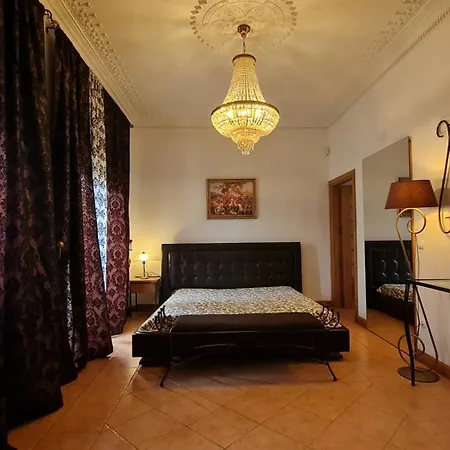 Villa De Nazare