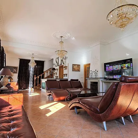 Villa De Nazare Maceira (Leiria)